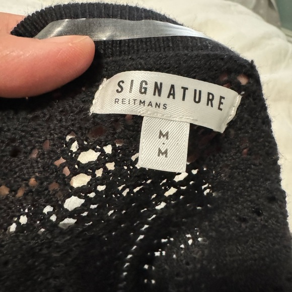 V-neck Pointelle Knit Balloon Sleeve Sweater - Picture 4 of 5